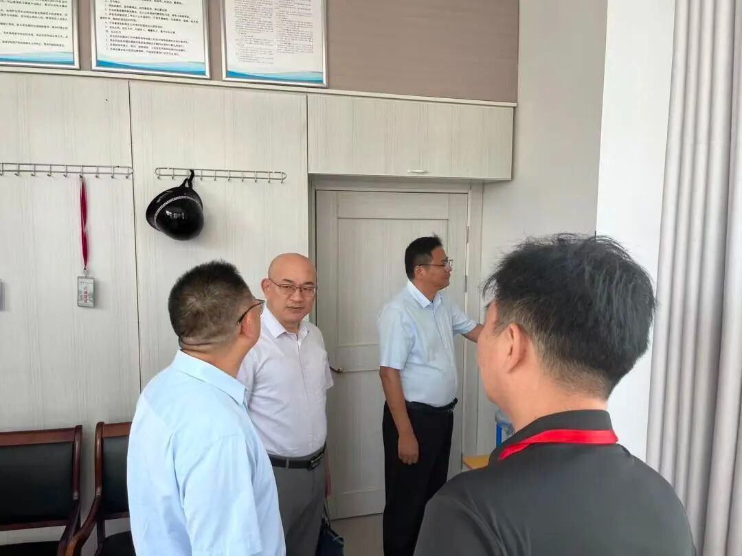督导赋能促提升 精准把脉促发展 市直督学第三责任区莅临我校开展开学督查工作